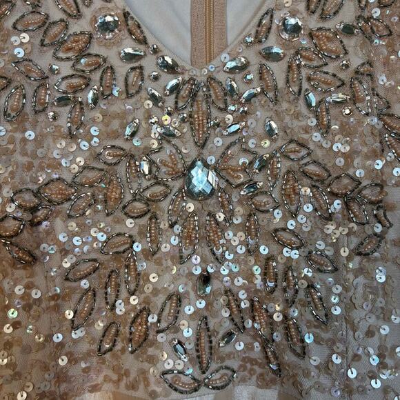 Adrianna Papell  Beaded Sequined Gown Size 16 Wedding Romantic Special Occasions - Picture 8 of 16